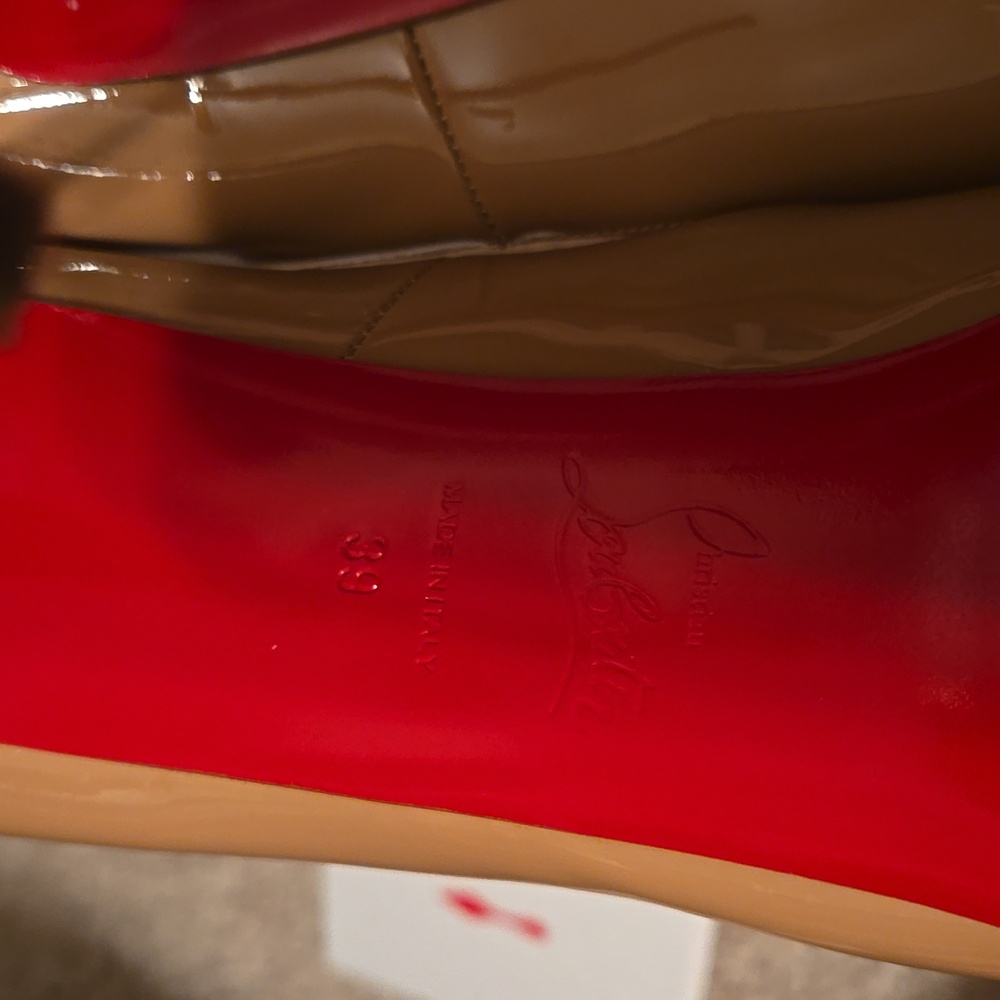 Gently worn CL heels - Picture 6 of 13